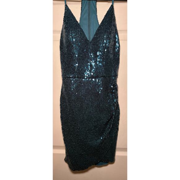 B Darlin teal sequin dress size 0 - Picture 3 of 4